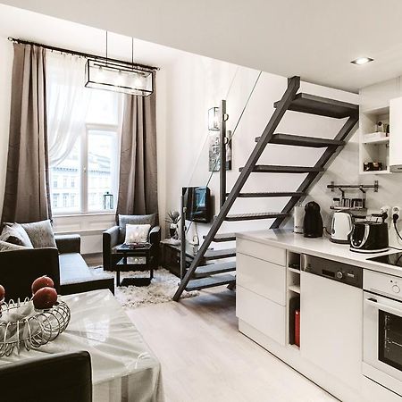 First At Andrassy Apartment Βουδαπέστη Εξωτερικό φωτογραφία